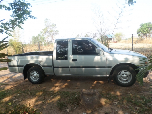 ขายรถกระบะ ISUZU - TFR มังกรทอง - SPACE CAB SLX2.5 รถปี38 พวงมาลัยพาเวอร์โรงงานหน้าหนูแท้กระจกไฟฟ้า....รถบ้านแท้100\%รถบ้านมือเดียวออกศูนย์ไม่เคยเปลี่ยนมือสภาพเดิมๆทั้งคันคานเดิมเครื่องเดิมแน่นๆเครื่องนิ่งมากประหยัดน้ำมันสุดๆ ครัชชีเดิมสวยไม่มีผุช่วงล่างแน