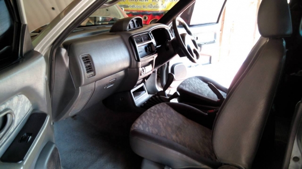 ขายรถ มิตซูบิชิ สตราด้า 4WD ปี 2000 ขายรถ มิตซูบิชิ สตราด้า 4WD ปี 2000