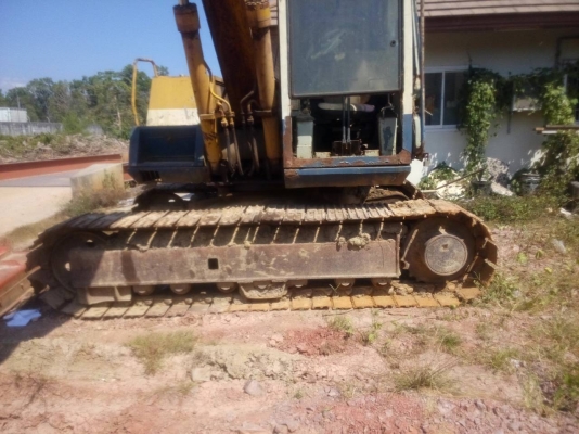 รถแบคโฮ  KOMATSU  PC 120 - 3   สนใจติดต่อ  081 - 6079515