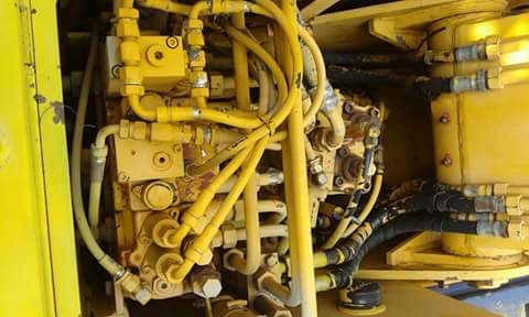 KOBELCO SK 60-2 แทรคยาง บูม U