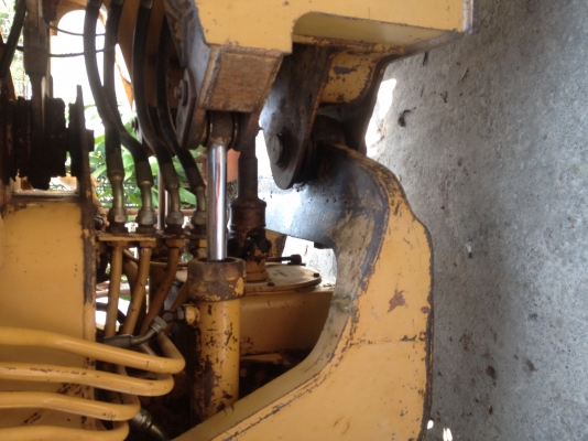 ขายแล้วคะ!!รถตักล้อยางCAt916 สภาพสวยใช้งานได้ดี ขายแล้วคะ!!รถตักล้อยางCAt916 สภาพสวยใช้งานได้ดี