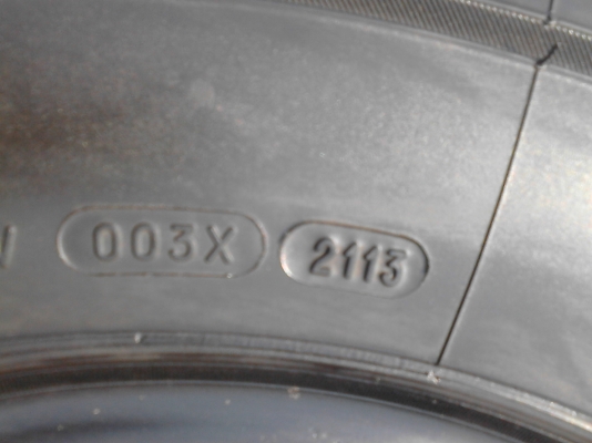 215R15C MICHELIN XCD ปี 2013 มี 1 เส้น ไม่มีปะ โทร.081-427-3941 215R15C MICHELIN XCD ปี 2013 มี 1 เส้น ไม่มีปะ โทร.081-427-3941