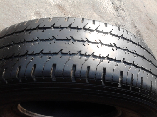 215R15C MICHELIN XCD ปี 2013 มี 1 เส้น ไม่มีปะ โทร.081-427-3941 215R15C MICHELIN XCD ปี 2013 มี 1 เส้น ไม่มีปะ โทร.081-427-3941