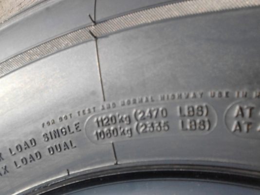 215R15C MICHELIN XCD ปี 2013 มี 1 เส้น ไม่มีปะ โทร.081-427-3941 215R15C MICHELIN XCD ปี 2013 มี 1 เส้น ไม่มีปะ โทร.081-427-3941