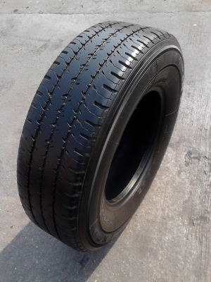 215R15C MICHELIN XCD ปี 2013 มี 1 เส้น ไม่มีปะ โทร.081-427-3941