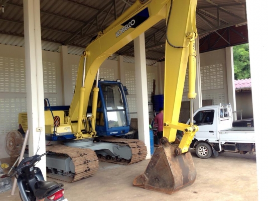 รถแบ็คโฮ