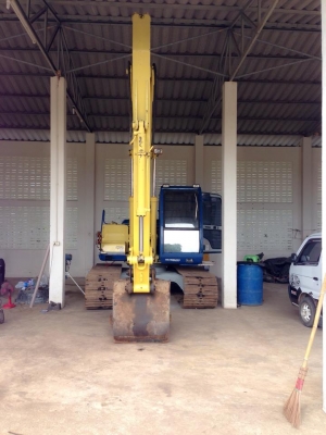 รถแบ็คโฮ