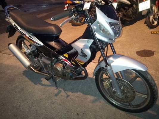 ขายได้ขาย Honda Sonicสภาพสวยๆ