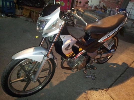 ขายได้ขาย Honda Sonicสภาพสวยๆ