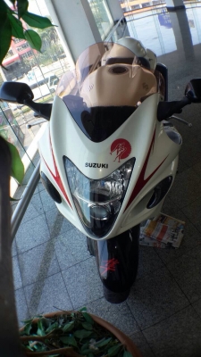 ขายด่วน ! SUZUKI GSX 1300 R