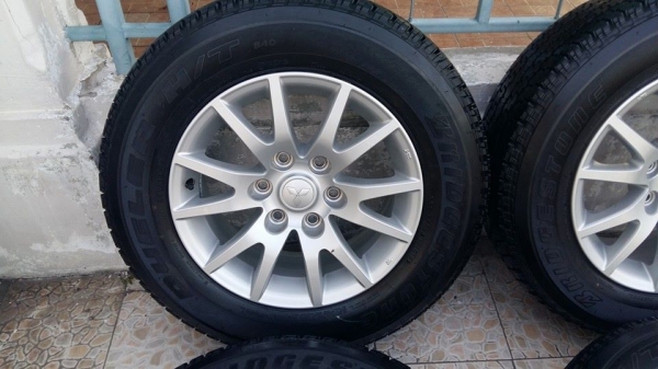 ขายล้อแม็ก pajero sport 17"x7.5" et38 6 รู 139.7 ยาง bridgestone dueler h/t 840 245/65r17 ยางผลิตสัปดาห์ที่ 10 ปี13 ขายทั้งชุด 14,900 บาทครับ สนใจติดต่อเล็กคลองสามครับ 081-3747940 ขายล้อแม็ก pajero sport 17"x7.5" et38 6 รู 139.7 ยาง bridgestone dueler h/t 840 245/65r17 ยางผลิตสัปดาห์ที่ 10 ปี13 ขายทั้งชุด 14,900 บาทครับ สนใจติดต่อเล็กคลองสามครับ 081-3747940