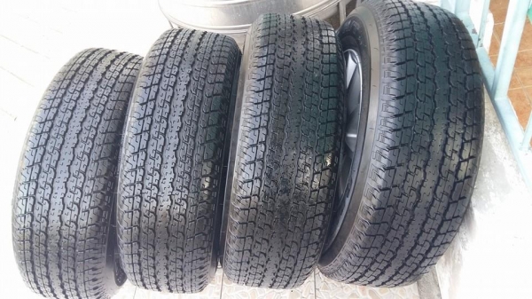 ขายล้อแม็ก pajero sport 17"x7.5" et38 6 รู 139.7 ยาง bridgestone dueler h/t 840 245/65r17 ยางผลิตสัปดาห์ที่ 10 ปี13 ขายทั้งชุด 14,900 บาทครับ สนใจติดต่อเล็กคลองสามครับ 081-3747940 ขายล้อแม็ก pajero sport 17"x7.5" et38 6 รู 139.7 ยาง bridgestone dueler h/t 840 245/65r17 ยางผลิตสัปดาห์ที่ 10 ปี13 ขายทั้งชุด 14,900 บาทครับ สนใจติดต่อเล็กคลองสามครับ 081-3747940