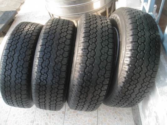 ขายล้อแม็ก new d-max 16"x7" et33 6รู139.7 พร้อมยาง Bridgestone dueler h/t 689 245/70r16 ยางผลิตสัปดาห์ที่ 44 ปี14 ใส่ dragoneye,trooper,cameo,big-m,frontier ได้ครับ ขายทั้งชุด 15,500 บาทครับ สนใจติดต่อเล็กคลองสามครับ 081-3747940