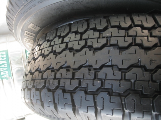 ขายล้อแม็ก new d-max 16"x7" et33 6รู139.7 พร้อมยาง Bridgestone dueler h/t 689 245/70r16 ยางผลิตสัปดาห์ที่ 44 ปี14 ใส่ dragoneye,trooper,cameo,big-m,frontier ได้ครับ ขายทั้งชุด 15,500 บาทครับ สนใจติดต่อเล็กคลองสามครับ 081-3747940