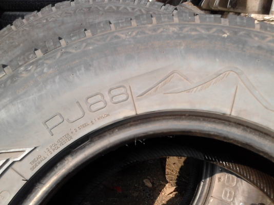 265/70R16 PRESA pj88 AT-PRO  มี 2 เส้น TEL.081-427-3941