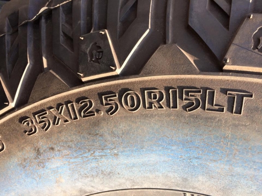 Mud-terrain Cooper Discoverrer ขนาด 35 12.5 r15