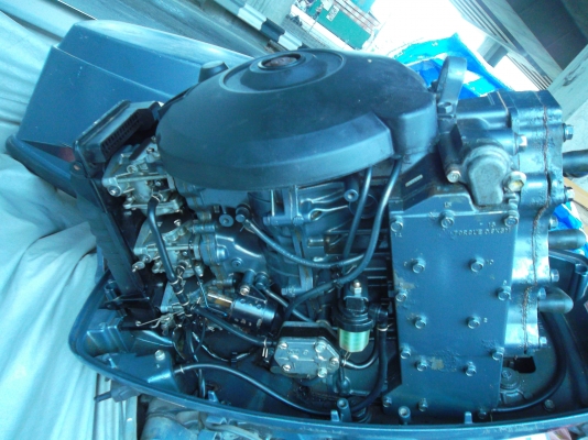 เครื่องเรือYAMAHA 60 hp 2จังหวะ เครื่องเรือYAMAHA 60 hp 2จังหวะ