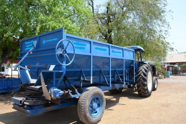 ขายเครื่องหว่านขี้ไก่ ขายเครื่องหว่านขี้ไก่