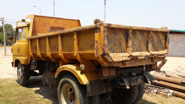 ขายด่วนหกล้อดั้ม HINO KL300 150แรงสภาพพร้อมใช้งานราคาเบาๆโทร0843923995