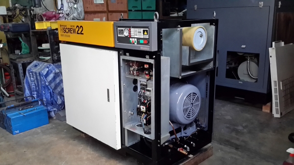 ขายเครื่องปั๊มลมโรตารีสกรูHITACHI 0SP-22U5AII    สนใจโทร.หาเราตอนนี้เลย