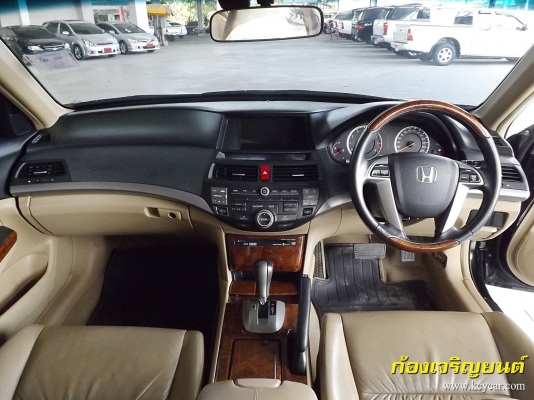 HONDA ACCORD 2.0EL i-VTEC ปี 2013 HONDA ACCORD 2.0EL i-VTEC ปี 2013
