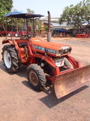 ขาย. คูโบต้า2002 พร้อมใช้งาน