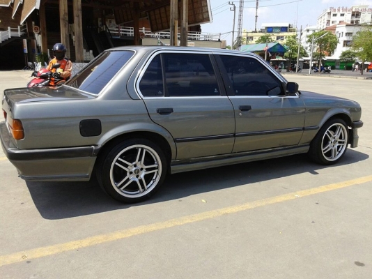ขายครับ BMW E30 ปี 1984 เครื่องM40 LPG หัวฉีด ราคา 68,000