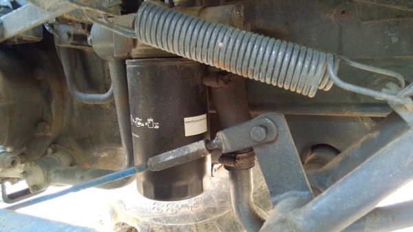 รถไถ 2 เพลา ทำเป็นรถตัก ตักใส่10ล้ิไดัสบาย แรงดี