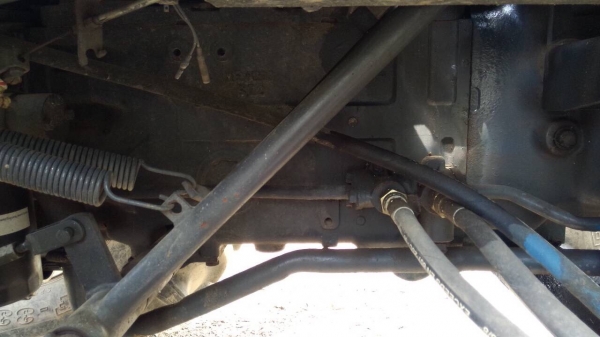 รถไถ 2 เพลา ทำเป็นรถตัก ตักใส่10ล้ิไดัสบาย แรงดี