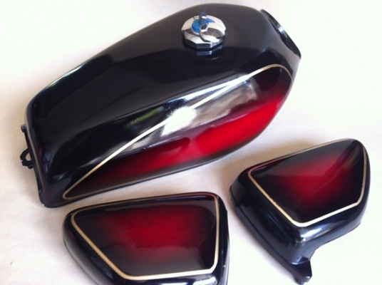 ถัง Honda Cg เบิกใหม่ ทำสีดำแดงSR และ RX100 ลายSR