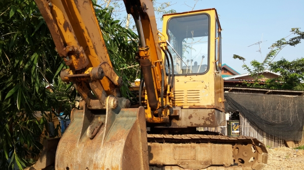รถขุด komatsu pc40-1เก่านอกยังไม่ได้งานรถสวยขายถูก