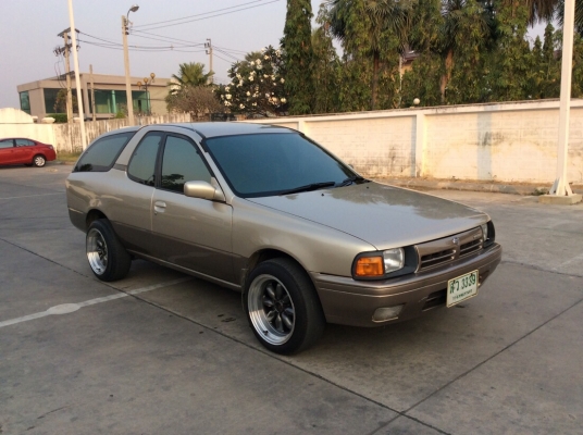 ขายรถนิสสัน NV wingroad แคปใหญ่ ปี2000 เครื่อง 1.5 เกียร์ออโต้ ติดแก๊สLPG (ใช้ได้2ระบบ) เพาเวอร์ ภายในสวยๆเดิมๆสะอาด แอร์เย็นฉ่ำ วิทยุCD ตัวถังสวยเดิม ห้องเครืองเดิม สีเต็มเงาสวย แม็กลายกล้วยกว้าง 8" ทะเบียนสวยไม่ถอด รถขับดี พร้อมใช้ได้เลยครับ