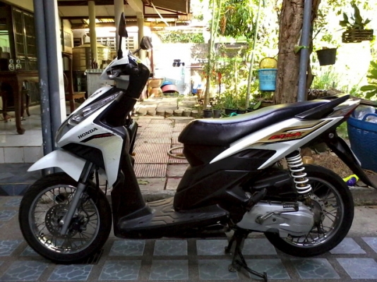 ขายClick i 110 หัวฉีด ปี53 รถเครื่องเดิมๆสภาพดี