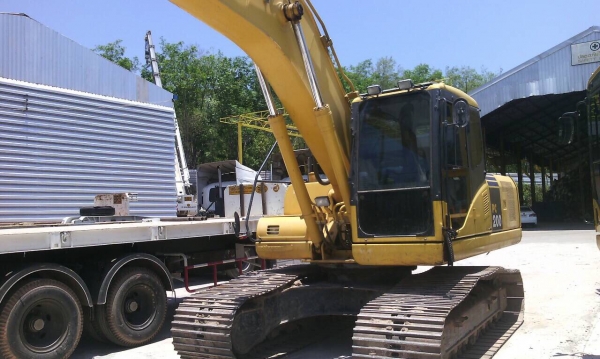 PC200-7 รถสวย 1576ชม. สภาพเหมือนใหม่ มีลายเจาะ เอกสารพร้อม