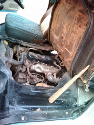 ISUZU.  NKR4ล้อ