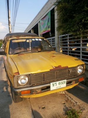 ปล่อย toyota ln40 สักคัน 40000 บาท
