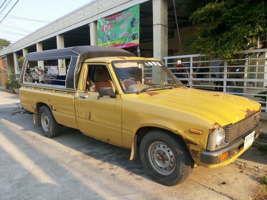 ปล่อย toyota ln40 สักคัน 40000 บาท ปล่อย toyota ln40 สักคัน 40000 บาท