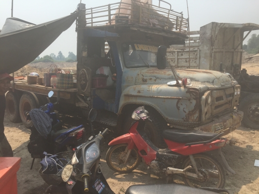 ISUZU. 10ล้อหน้ายาวท้ายลาก