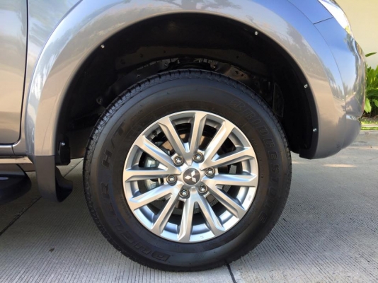 Triton Plus 2015 2.4MIVEC 4Dr. Triton Plus 2015 2.4MIVEC 4Dr.