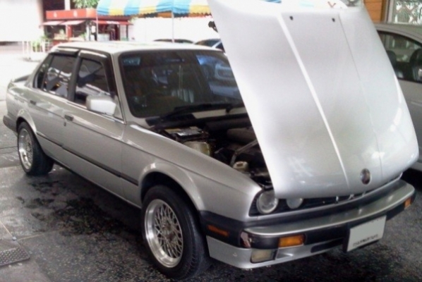 ขายด่วน bmw e30 m40  ปี91.......ถูกๆ