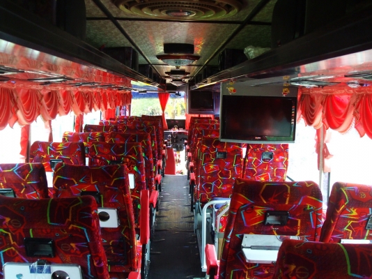 รถบัสแอร์ 8ล้อ ชั้นครึ่ง 12 เมตร