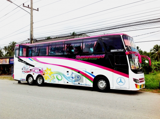 รถบัสแอร์ 8ล้อ ชั้นครึ่ง 12 เมตร