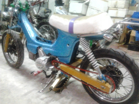 ขายชาลีเครื่องจีนสตารท์มือ 8900บาท