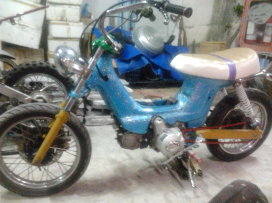 ขายชาลีเครื่องจีนสตารท์มือ 8900บาท