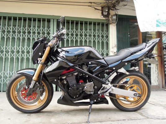 ขายอกไก่ SFถูกๆ700 ท้ายTEC3 กระเป๋าข้าง TEC3 คู่ล่ะ500 ครับ