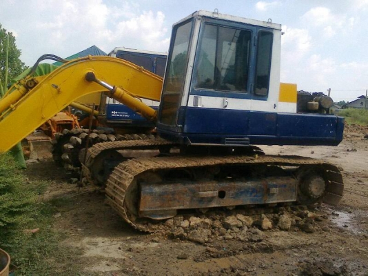 ขายรถแบคโฮKOMATSU pc  100-3  LCรถสวยช่วงล่างเต็มเครื่องปั้มแรงราคาถูก