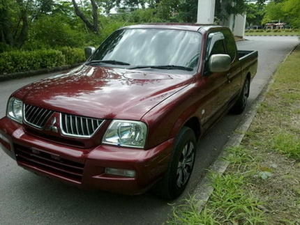 ***มิตซูตอนครึ่งพร้อมใช้ สีเดิมทั้งคัน*** ราคาเงินสด โยนเล่ม สนใจมารับได้เลยครับ