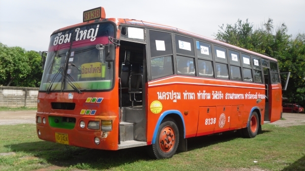 ซื้อ-ขาย แลกเปลียนรถบัสมือสอง (รถแอร์ชั้นเดียวก็มีนะจ๊ะ)และบริการให้เช่ารถแอร์ VIP