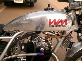 SR400  แต่งเต็ม ชุบทั้งคัน สวยๆๆ