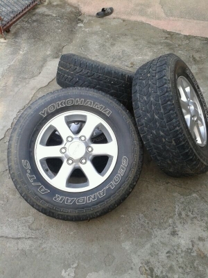 ขายแม็กซ์เดิมพร้อมยาง 245/70/16 ปี 07